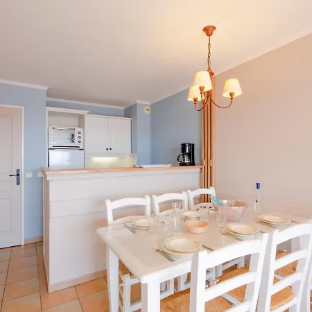 Apartment Les Rivages Des Issambres-3 By Interhome