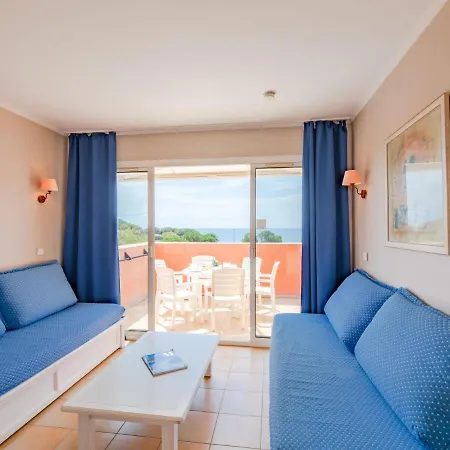 Apartment Les Rivages Des Issambres-3 By Interhome