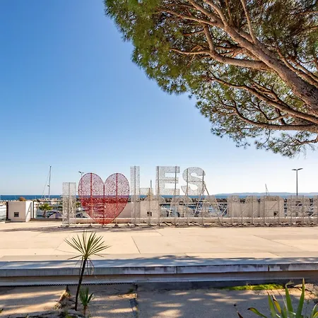 Les Rivages Des Issambres-3 By Interhome